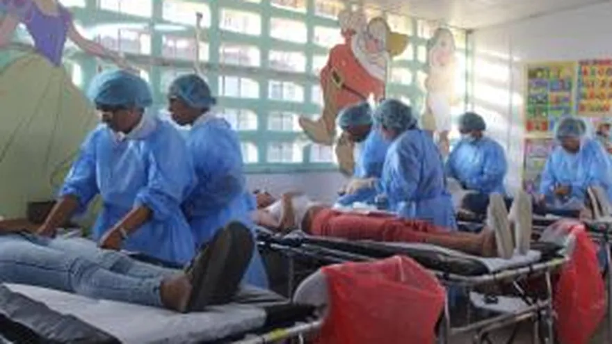 Impulsan planificación familiar; colocan más de 200 implantes subdérmicos en feria de salud en San Miguelito