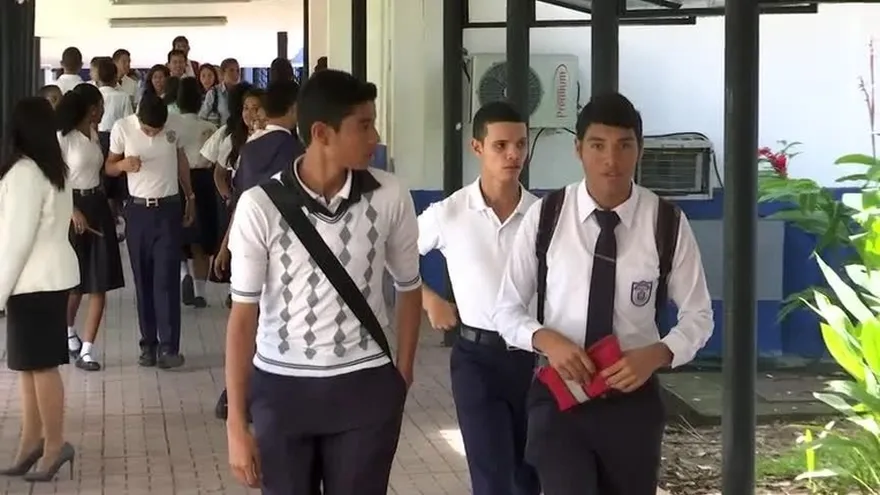 Realizan jornada de limpieza en Instituto Rubiano