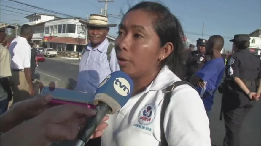 Pacientes renales protestan en Coclé