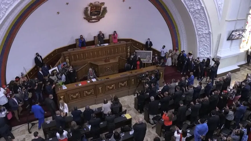 Chavismo arranca año legislativo condicionando diálogo con la oposición venezolana