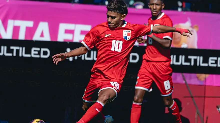 Selección Sub-19 de Panamá en acción durante los Juegos Suramericanos 2026