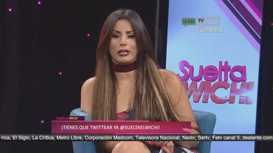 ¡Nilka usa peluca que le regaló Patty Castillo!