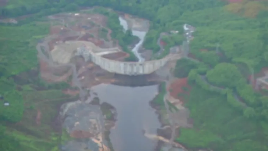 Varela sigue abierto al diálogo por tema de Barro Blanco