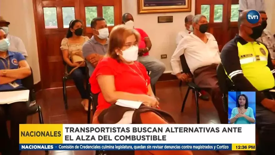 Transportistas de Coclé buscan solución ante alza de combustible