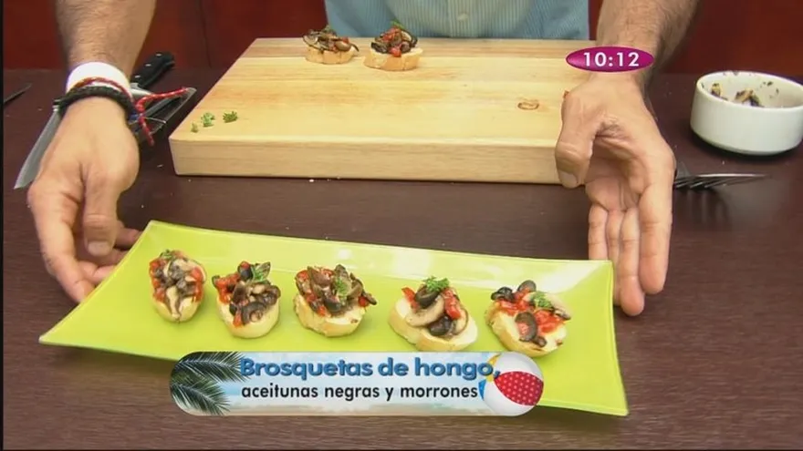 Brosquetas de Hongo, Aceitunas negras y Morrones