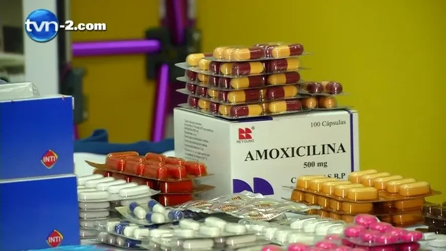 Autoridades decomisan medicamentos clandestinos, entre ellos la popular moringa