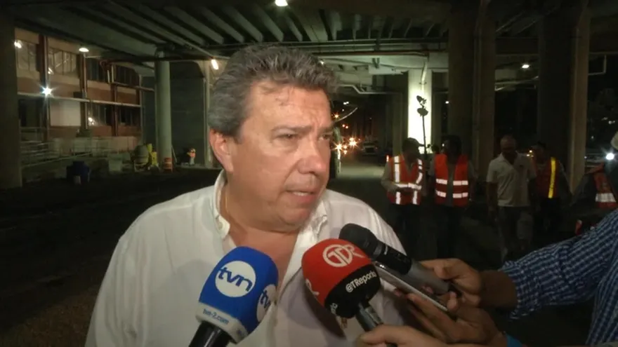 MOP pavimenta vías en Transístmica