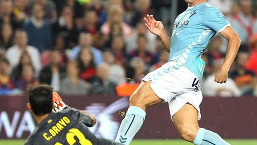 Bravo bate el récord de Valdés; 720 minutos sin encajar gol