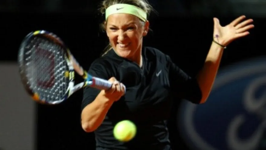 Azarenka abandona torneo de Montreal por lesión