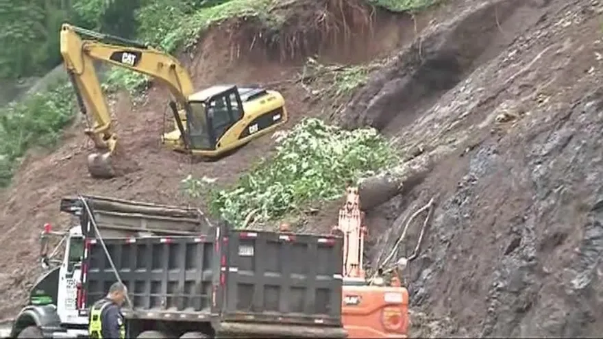 Deslizamiento de tierra en el Corredor Norte