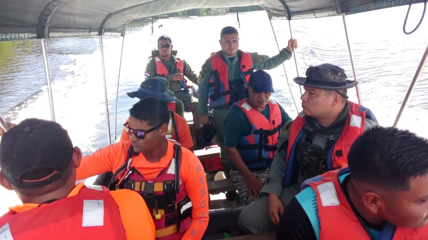 Rescatan a dos personas desorientadas en humedal San San Pond Sak en Bocas del Toro.