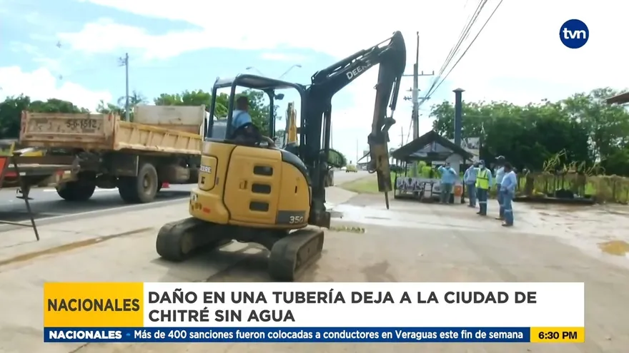 Daño en tubería en Chitré