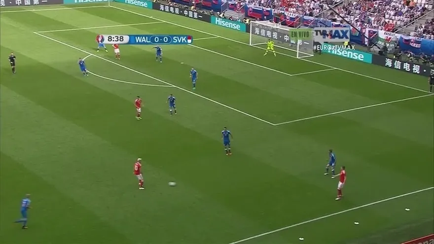 Gales derrotó 2-1 a Eslovaquia con golazo de Bale por la Eurocopa