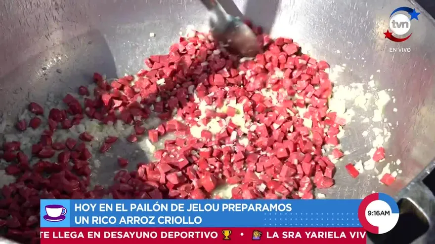 Hoy en el pailón de Jelou! preparamos un rico arroz criollo