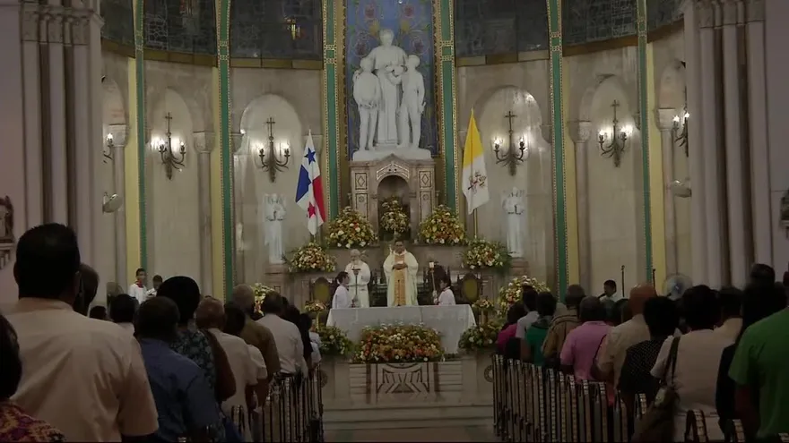 Noticiero AM 31 de enero del 2017 - Bloque 3