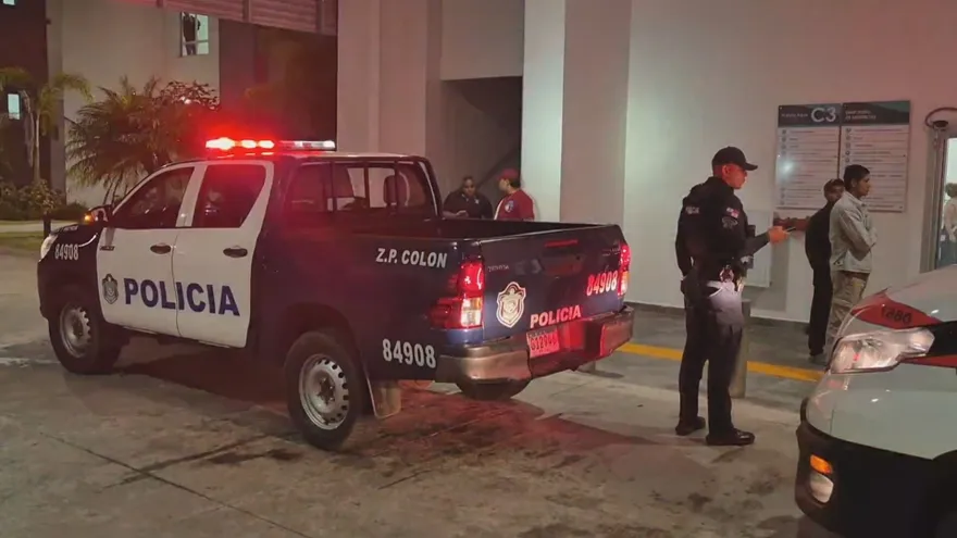 Las autoridades realizan las investigaciones en Colón