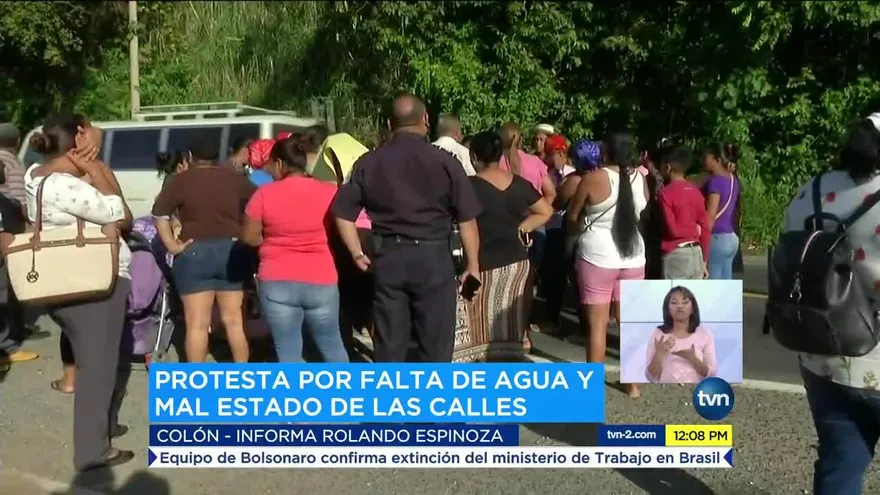 Moradores de Quebrada Ancha protestan por falta de agua