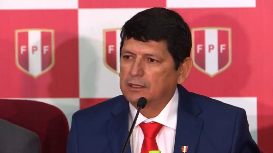Vice de fútbol peruano asume dirección tras prisión de su jefe