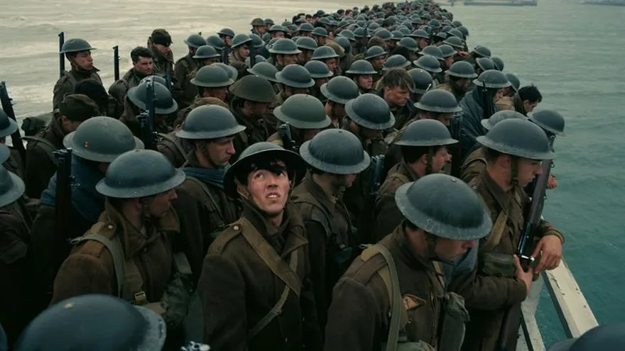 Fotograma cedido por Warner Bros, de "Dunkirk", la nueva película de Christopher Nolan.