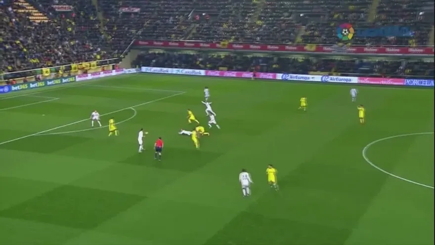 El Real Madrid perdió 0-1 y el Barcelona empató 2-2