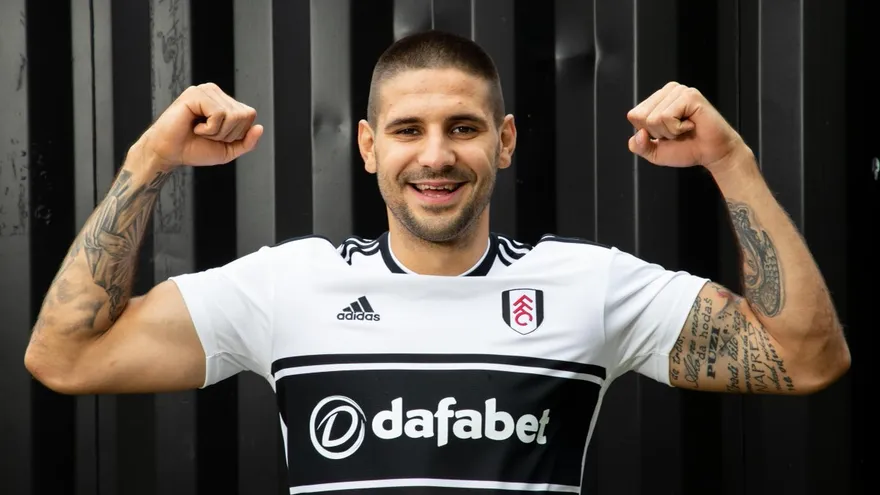 El Fulham se hace con los servicios en propiedad del serbio Mitrovic | Agencia