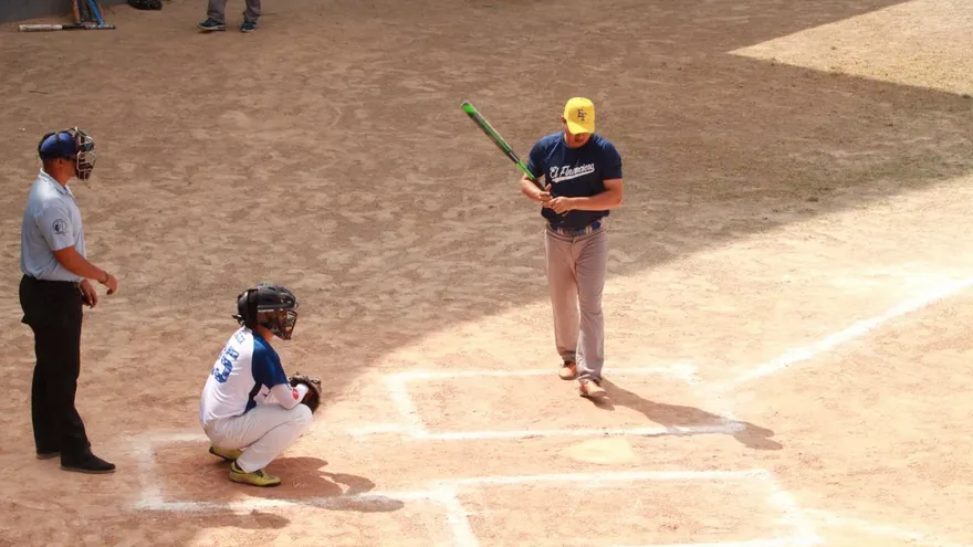 Liga de Softbol Solo Periodistas va a su segunda fecha