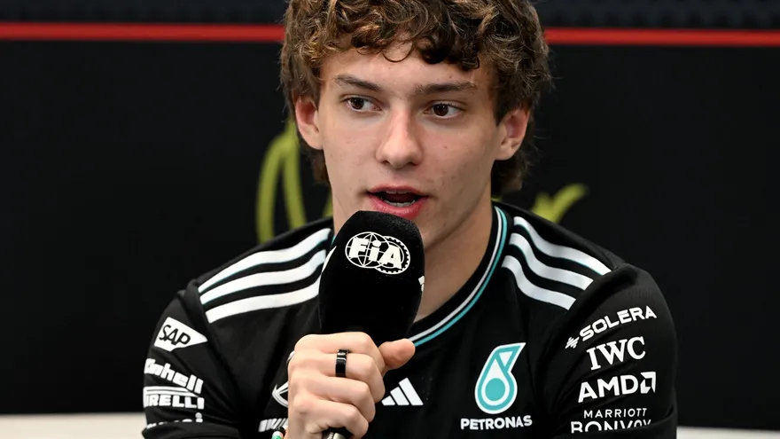 Piloto Andrea Antonelli