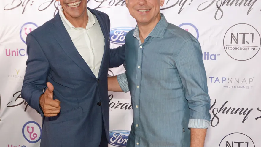 Johnny Lozada (i) y el también ex Menudo Ricky Meléndez (d)