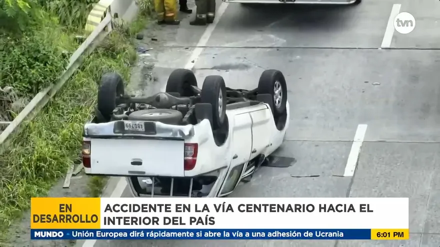 Accidente en la vía Centenario deja atrapado a cientos de conductores