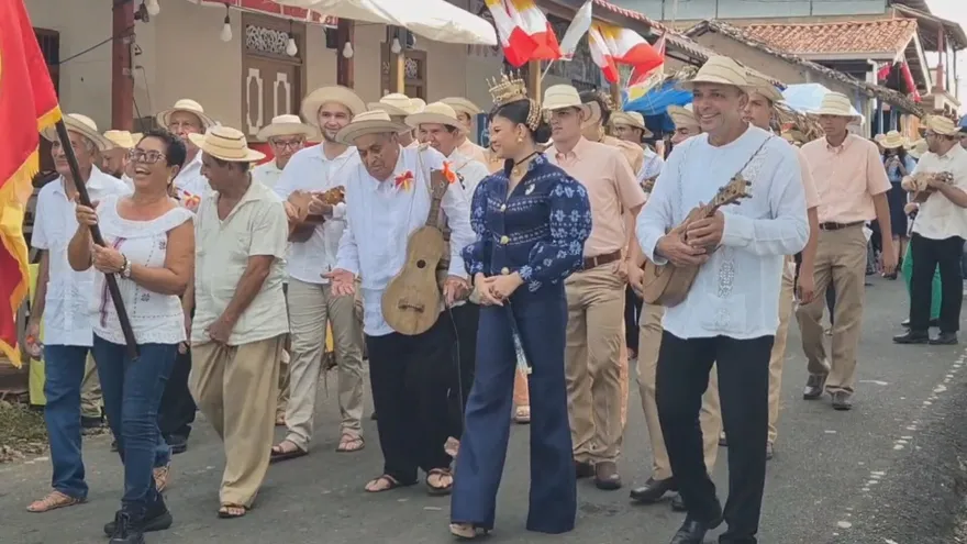 Guararé celebra el Festival Nacional de la Mejorana con folclore y cultura
