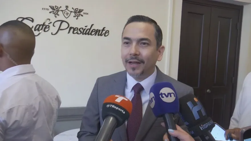 Procurador Luis Carlos Gómez