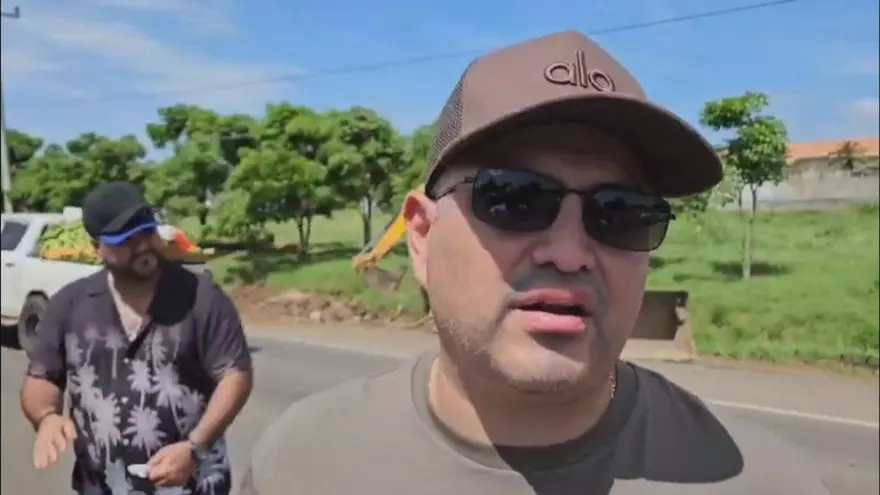 Jhonathan Chávez