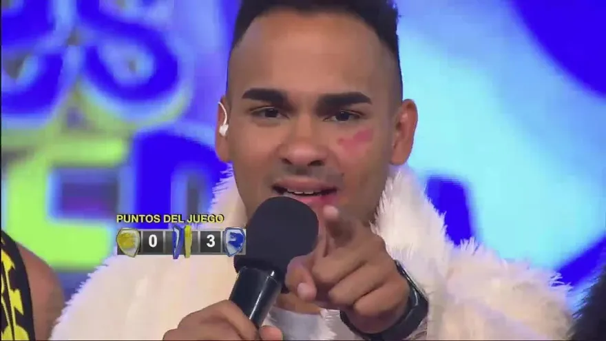 ¡Anonymus tuvo que ser atendido de emergencia por pelearse con Domil!