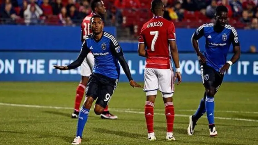 Vota por Alberto Quintero para el Latino de la Semana de la MLS