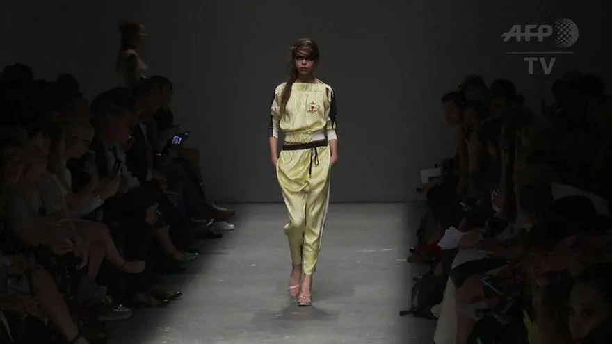 Una pasarela contra la austeridad