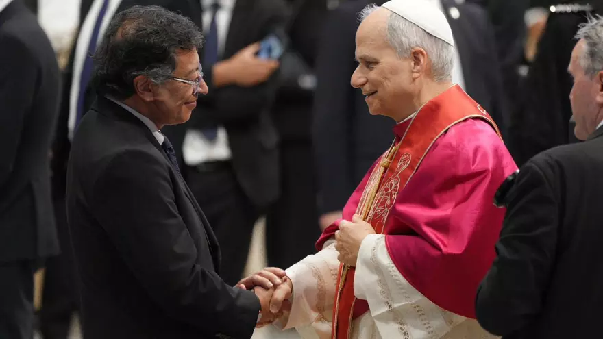 Gustavo Petro y el papa León XIV