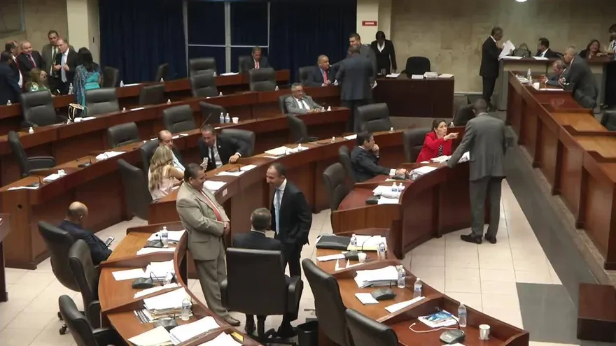 Empieza la batalla por el control del legislativo