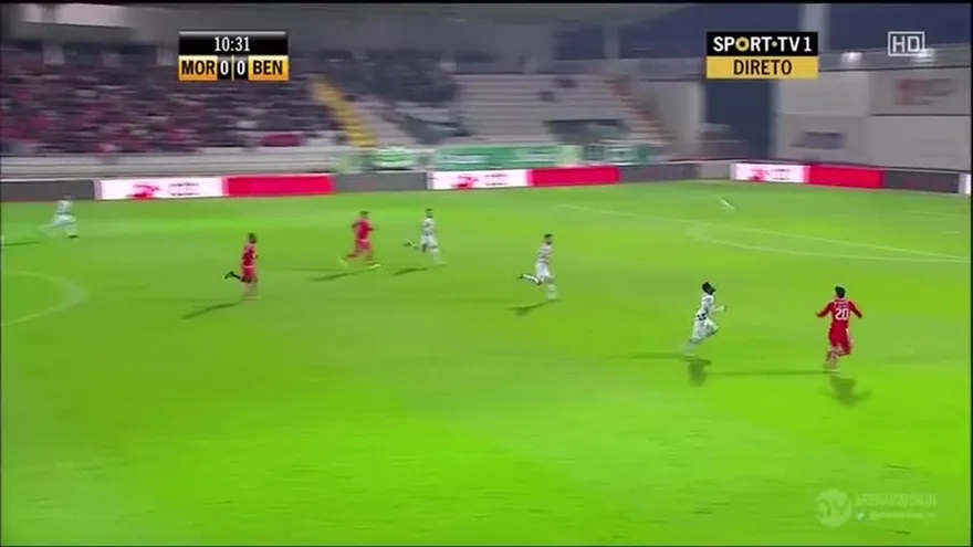 Benfica selló su pase a semifinales con una goleada al Moreirense