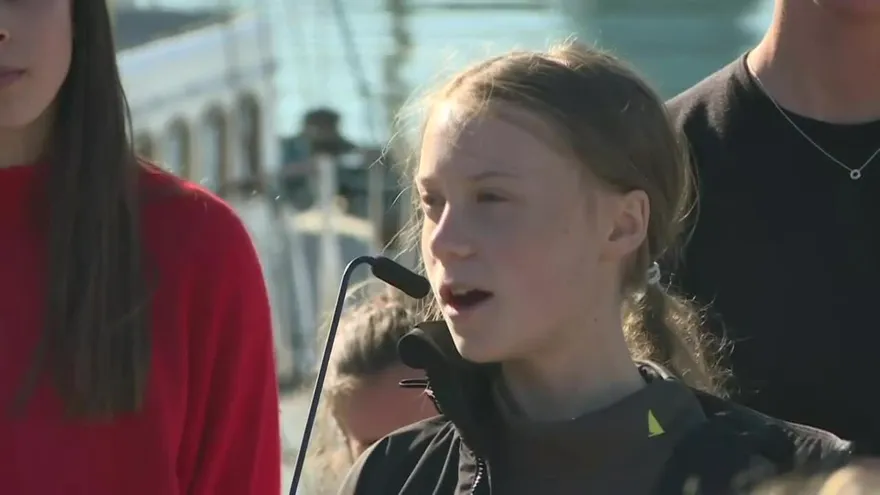 Greta Thunberg llega a Lisboa, de camino a Madrid para la COP25