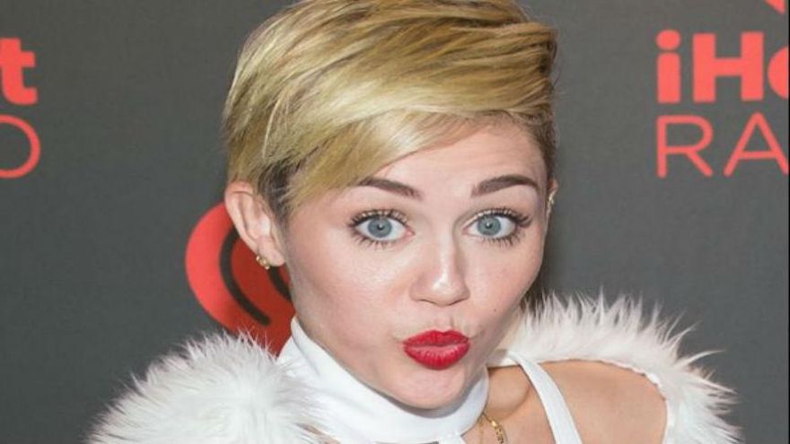 Miley Cyrus reanuda su gira en Londres