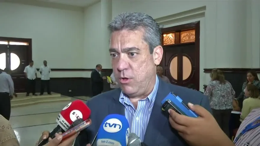 Viceministro Mayo confirma primer caso de zika en la capital