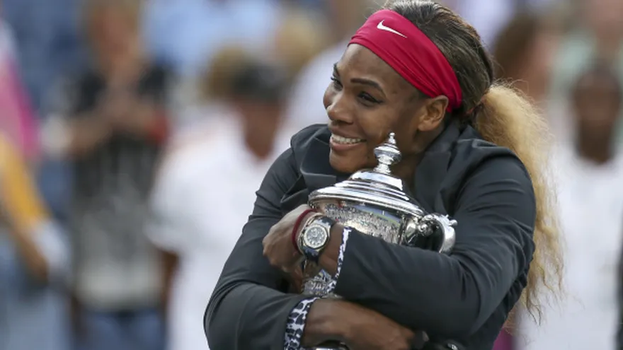 Serena supera a Hingis en más semanas como númer uno