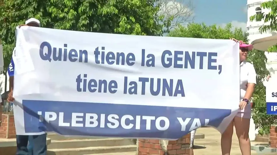 Tunas del carnaval tableño protestan en Las Tablas