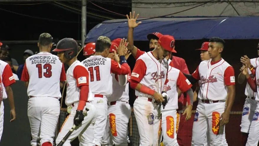 Coclé le quita el invicto a Panamá Este, Metro derrota a Oeste en juego accidentado