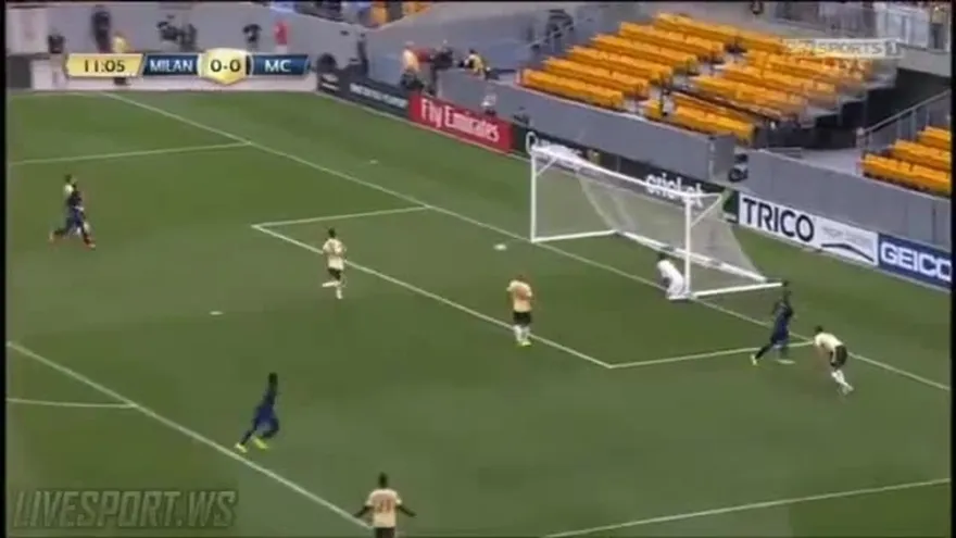 Manchester City golea a Mil