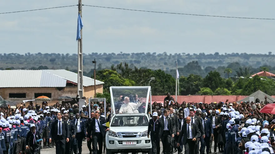 Visita del papa León XIV a Angola
