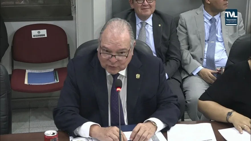 El ministro de Obras Públicas, José Luis Andrade.