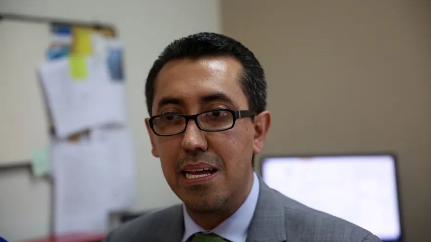 El director del Instituto Centroamericano de Estudios Fiscales (Icefi), Jonathan Menkos.