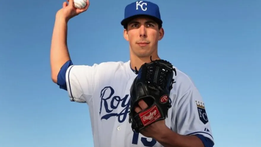 Kyle Zimmer tuvo cirugía de hombro