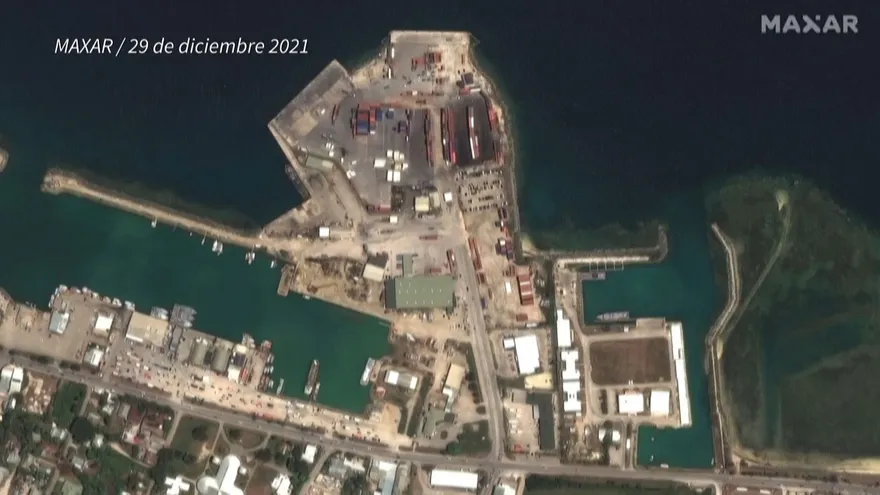 Tonga trata de acelerar la llegada de ayuda humanitaria